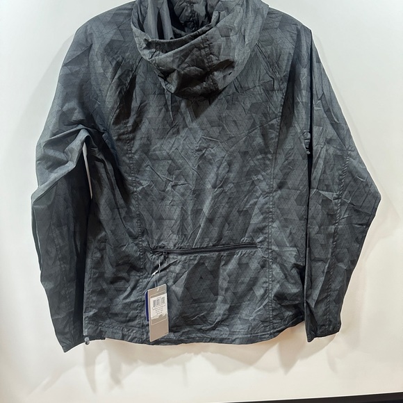 ASICS windbreaker jacket - Picture 5 of 8
